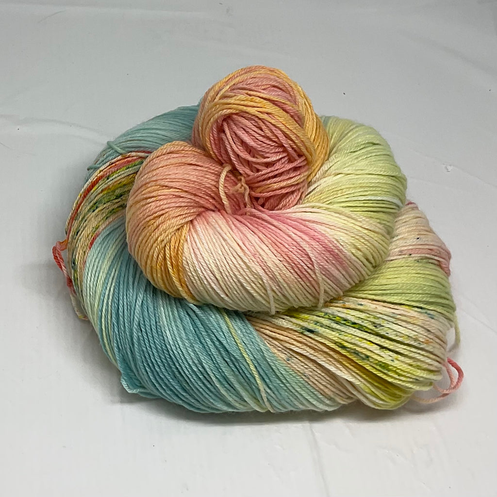 West Coast Summertime Variegated Speckles Yarn