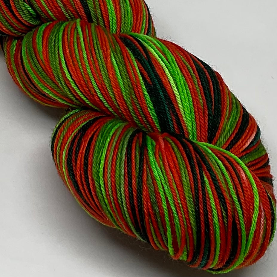 Red Eyed Tree Frog Six Stripe Self Striping Yarn