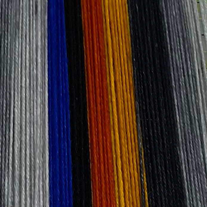 Super Fan Throated Lizard Eight Stripe Self Striping Yarn