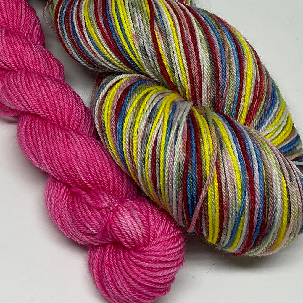 Dubble ZomBody Bubble Six Stripe Self Striping Yarn with a coordination Mini Skein