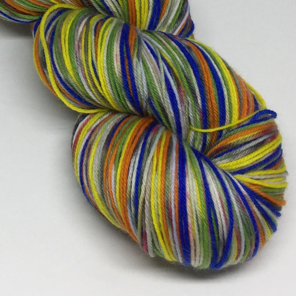 HR Puff n' ZomBody Eight Stripe Self Striping Yarn