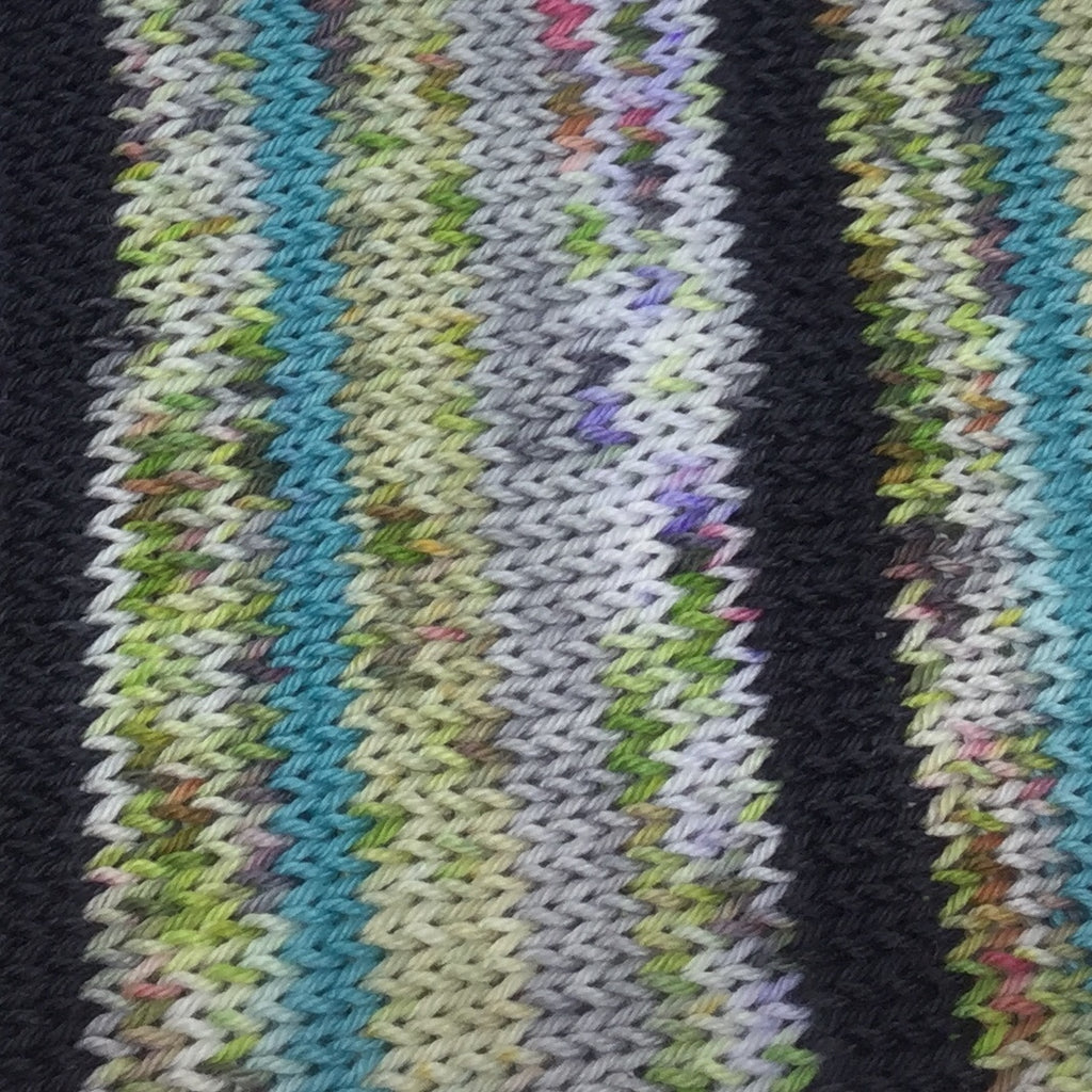 Halle ZomBody Loo Six Stripe Self Striping Yarn